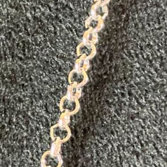 Handcrafted Glass Pendant Stunning Sparkly Red with Silver-Tone Chain 22"/24" - Picture 3 of 5